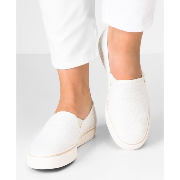 keds eyelet slip on